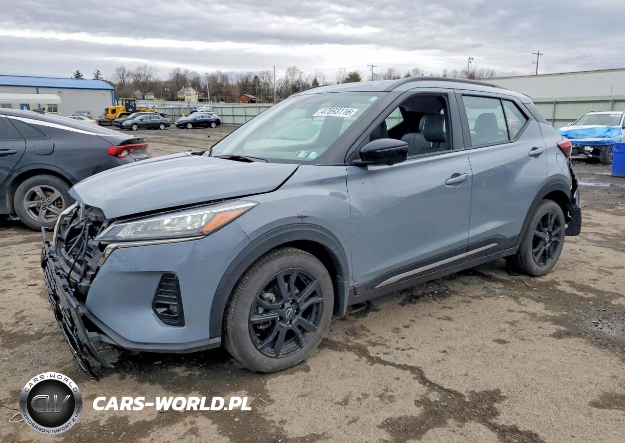 2024 Nissan Kicks Sr