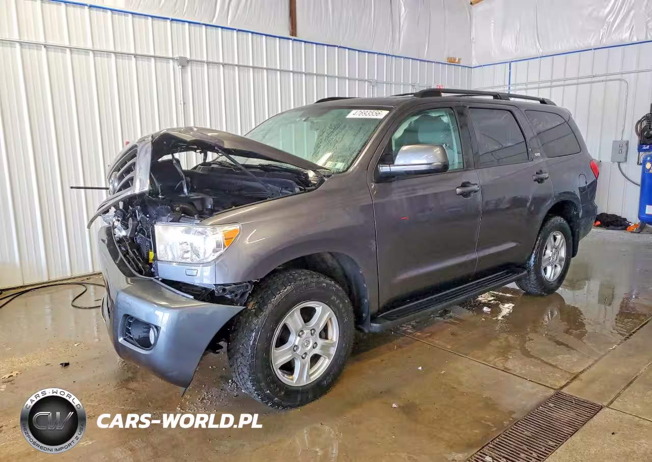 2014 Toyota Sequoia Sr5