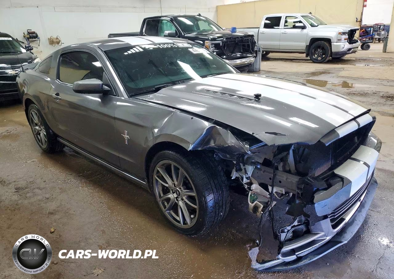 2014 Ford Mustang VIN:1ZVBP8AM2E5332811 - 4