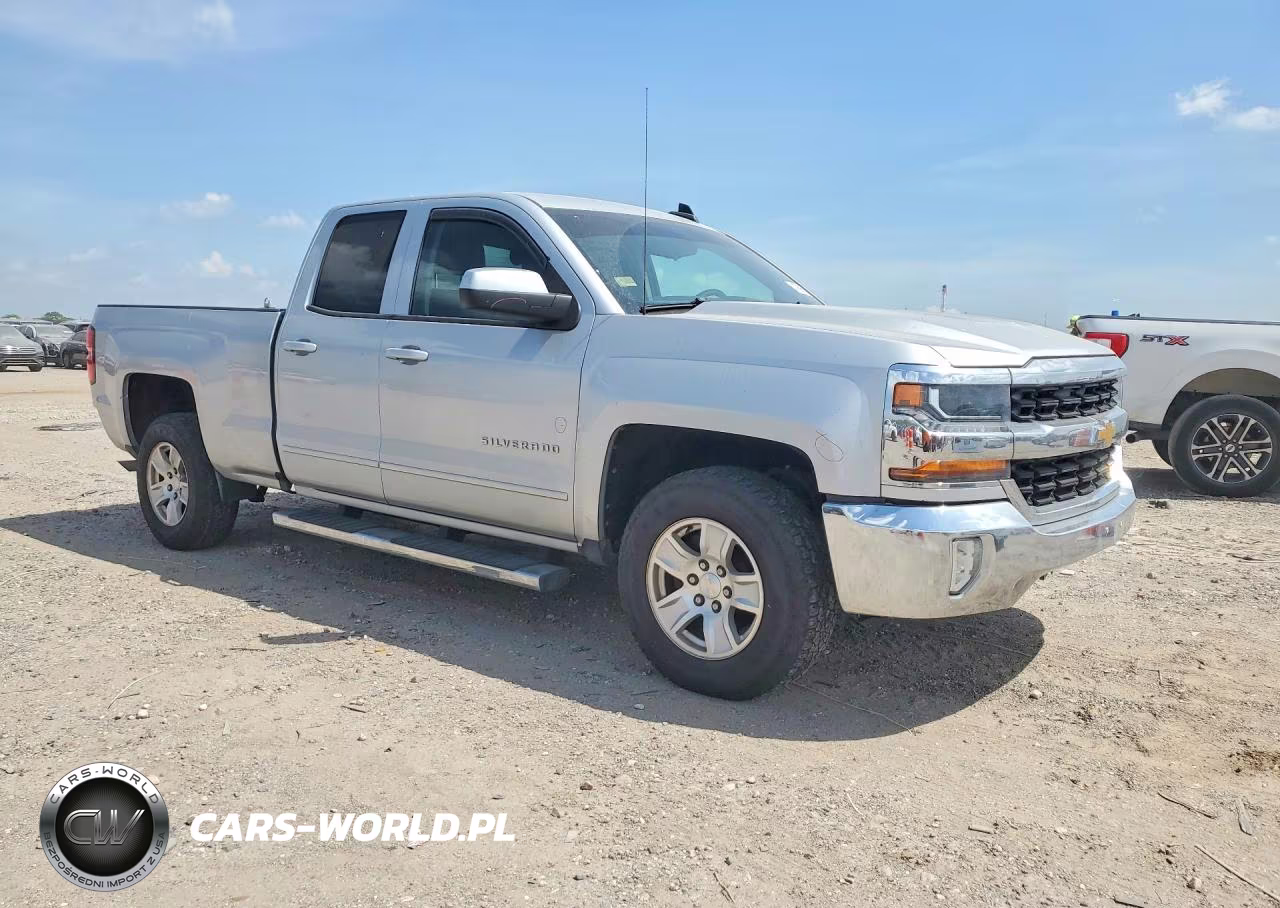 2016 Chevrolet Silverado C1500 Lt VIN:1GCRCREC9GZ307713 - 4