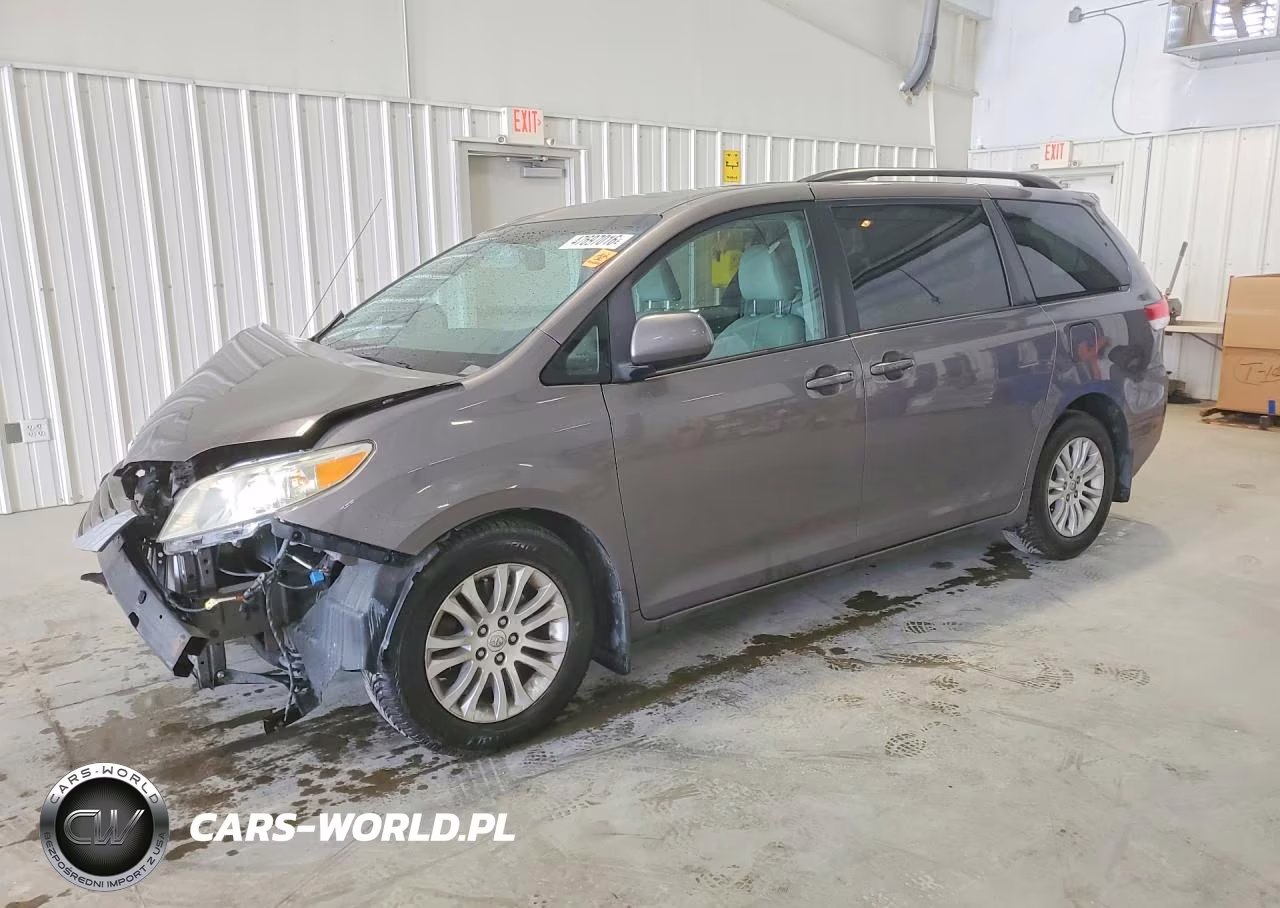2011 Toyota Sienna Xle 8-Passenger