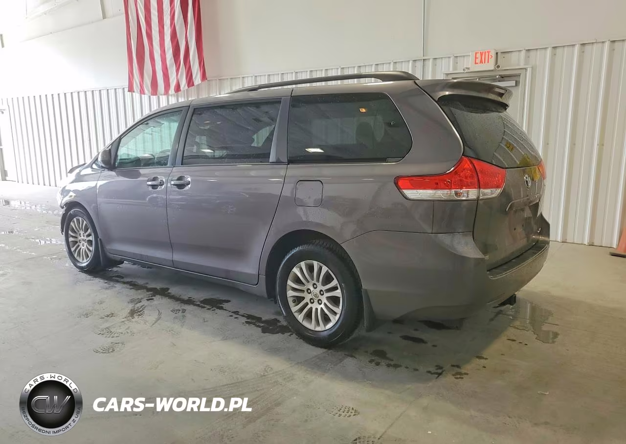 2011 Toyota Sienna Xle 8-Passenger VIN:5TDYK3DC3BS040656 - 2