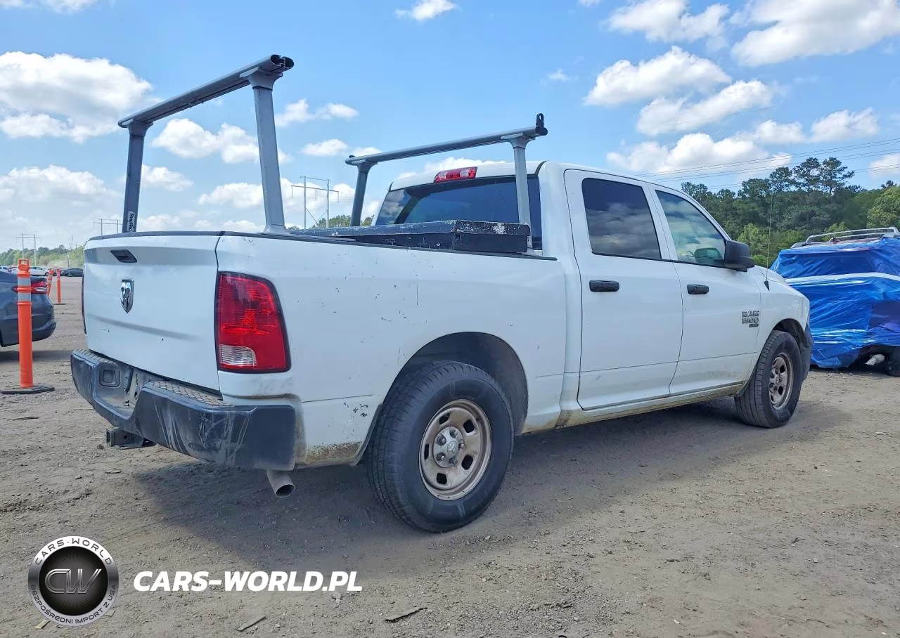 2022 Ram 1500 Classic Tradesman VIN:3C6RR6KG3NG293221 - 3