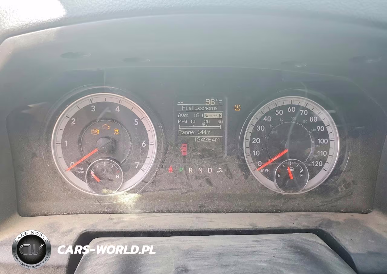2022 Ram 1500 Classic Tradesman VIN:3C6RR6KG3NG293221 - 9