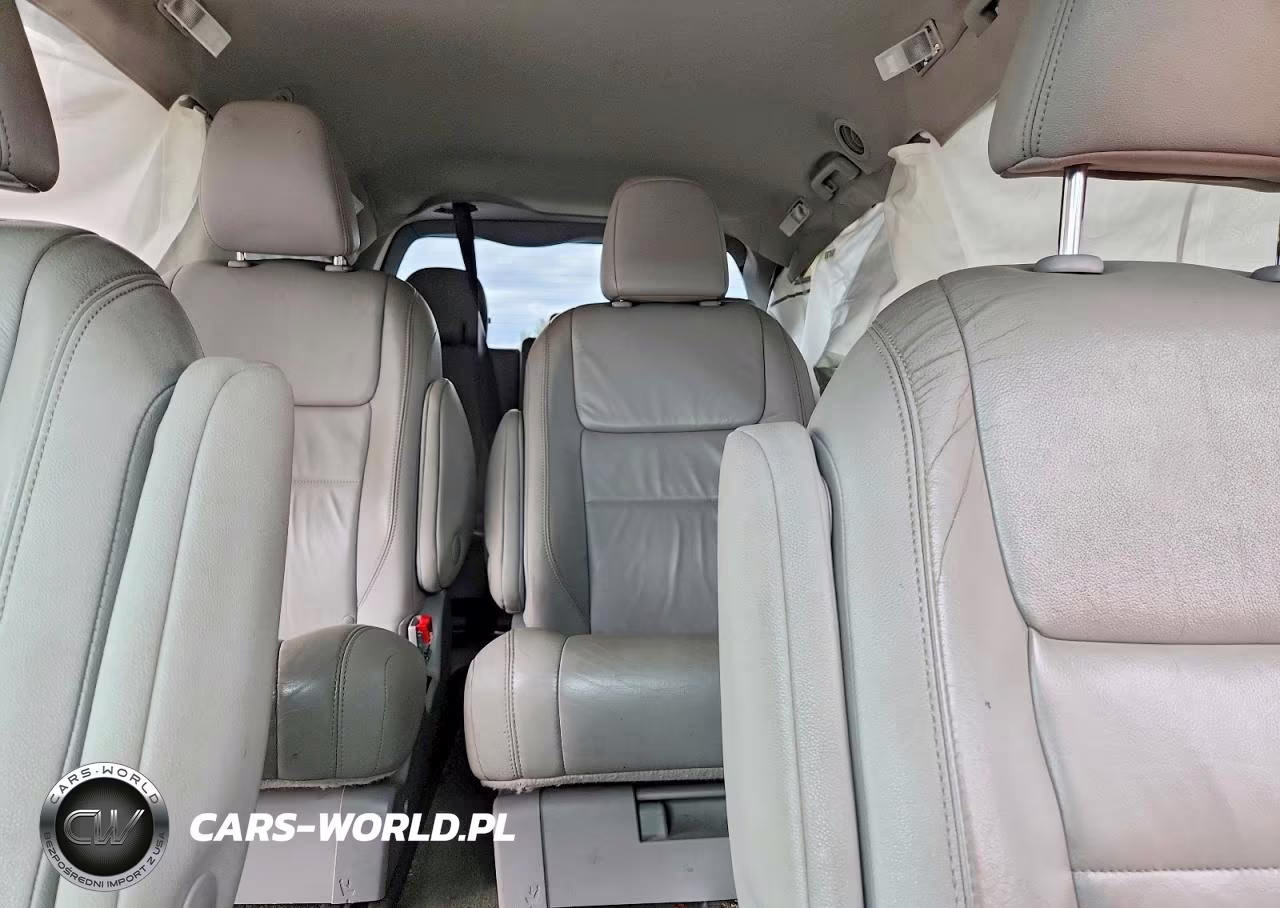 2015 Toyota Sienna Xle 7-Passenger VIN:5TDDK3DC1FS104942 - 10