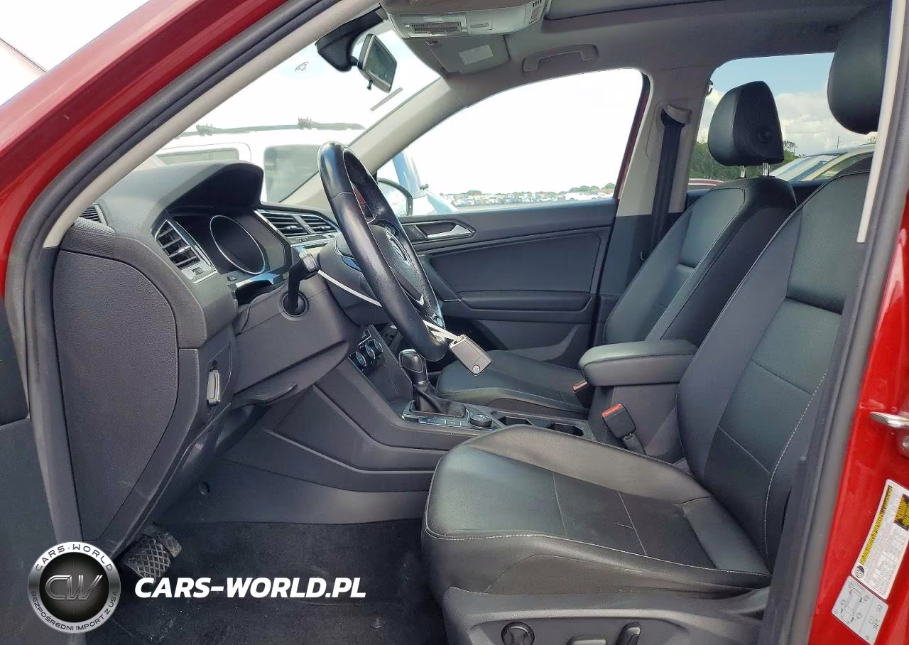 2018 Volkswagen Tiguan Se VIN:3VV2B7AX4JM171180 - 7