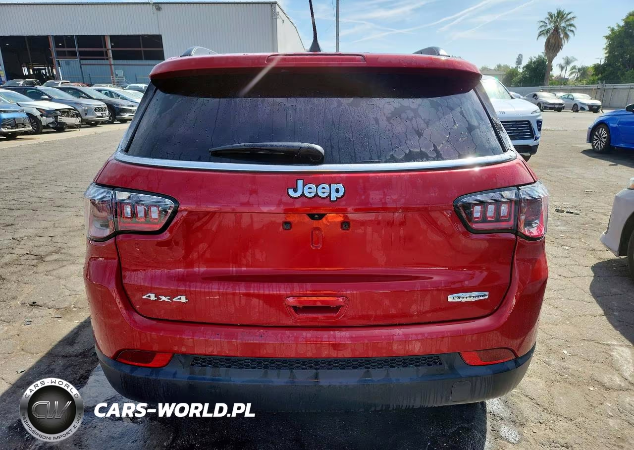 2025 Jeep Compass Latitude VIN:3C4NJDBN0ST547326 - 6