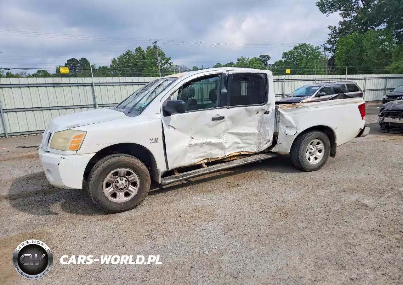 2004 Nissan Titan Xe