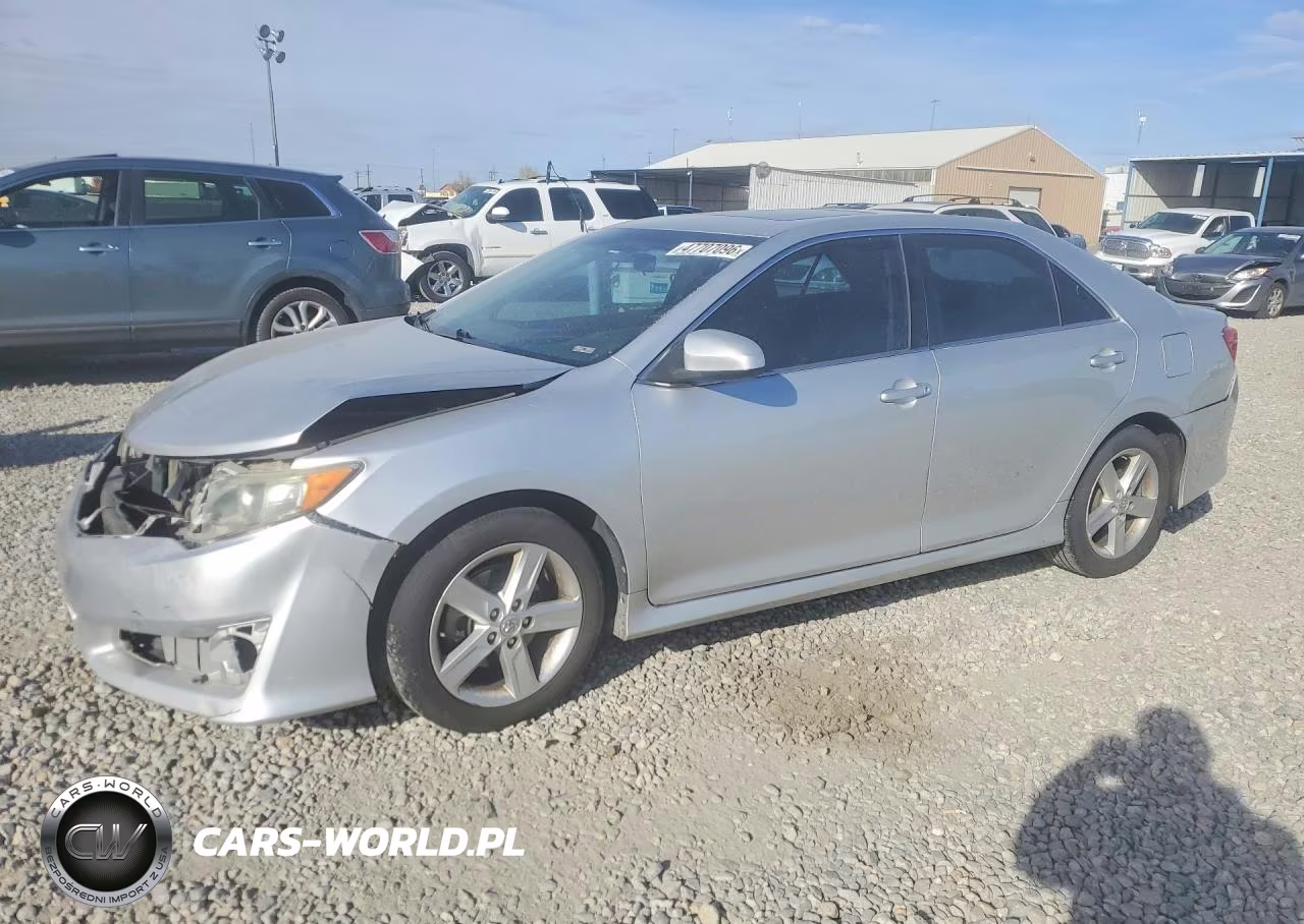 2013 Toyota Camry Se – zdjęcie 1 z 12