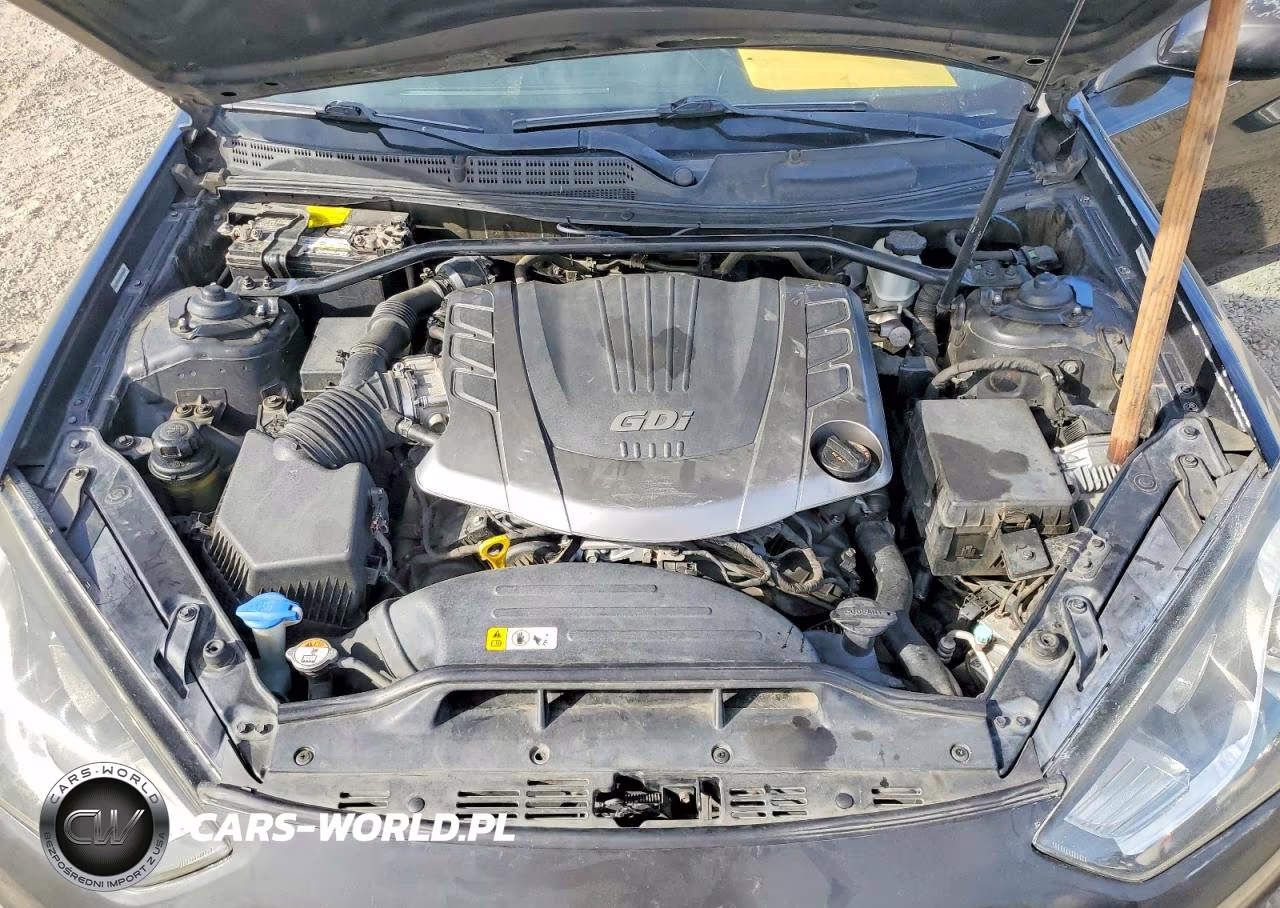 2013 Hyundai Genesis Coupe 3.8 R-Spec VIN:KMHHU6KJ7DU091780 - 11