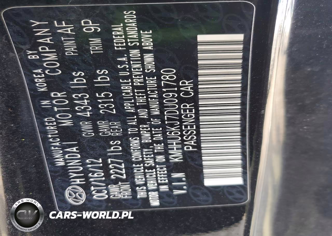 2013 Hyundai Genesis Coupe 3.8 R-Spec VIN:KMHHU6KJ7DU091780 - 12