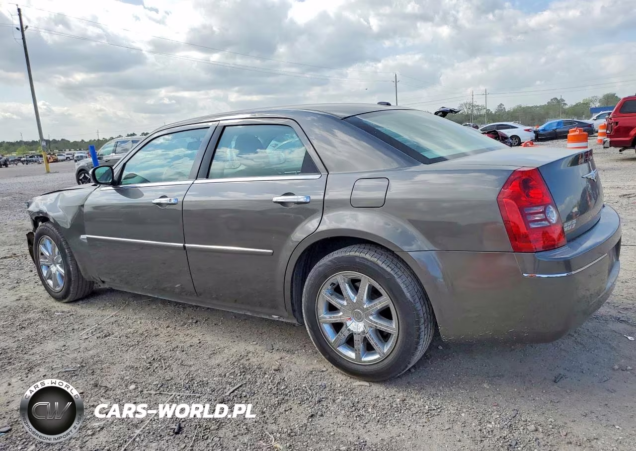 2010 Chrysler 300 Touring VIN:2C3CA5CV4AH221388 - 2