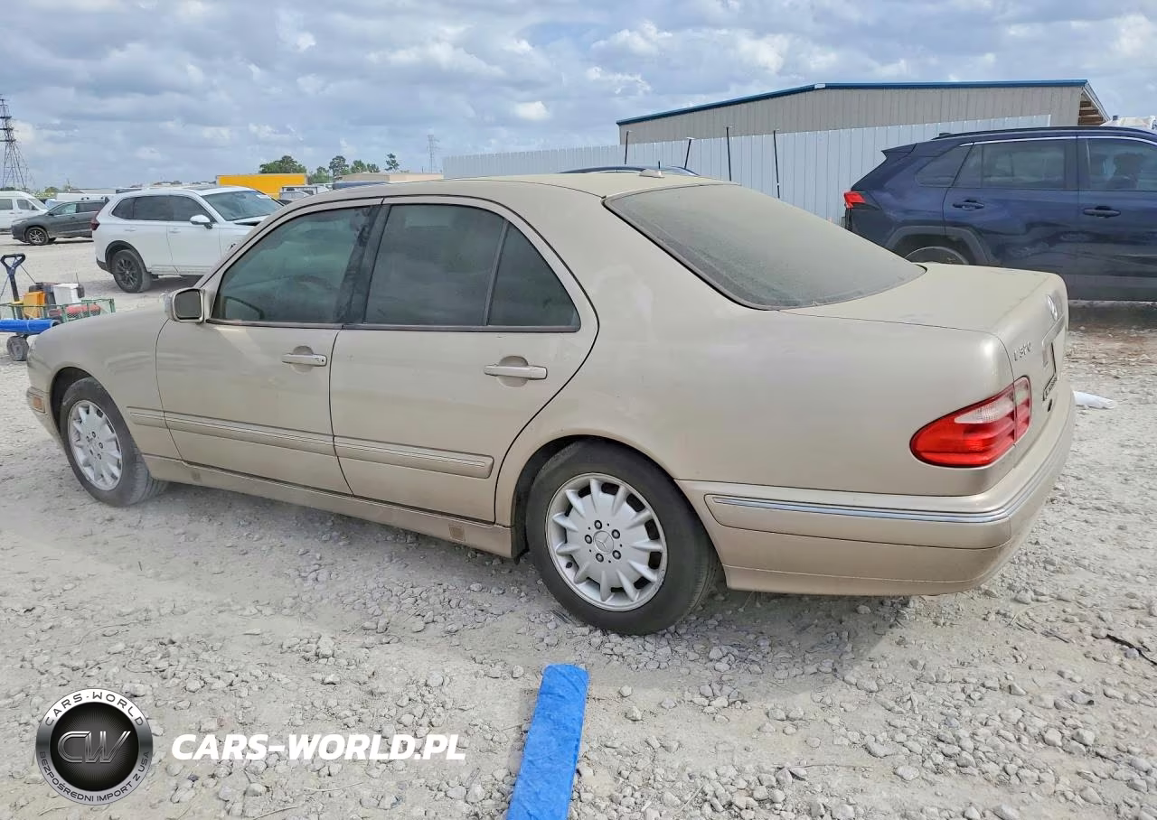 2000 Mercedes-Benz E 320 VIN:WDBJF65J9YB075091 - 2