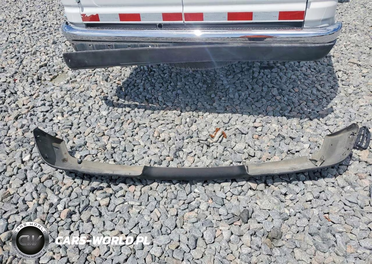 2002 Ford Econoline E350 Super Duty Wagon VIN:1FBSS31L82HA23354 - 13