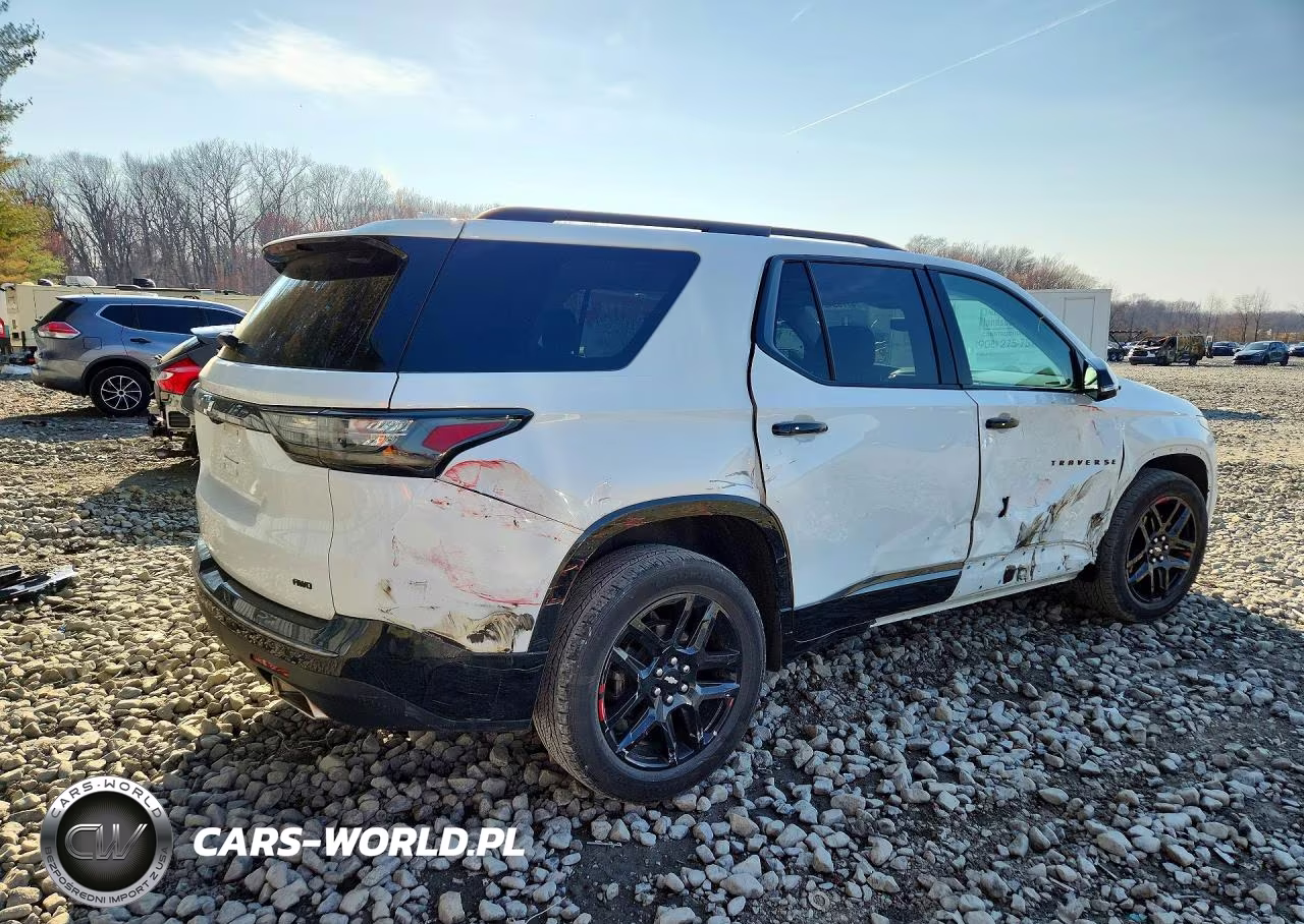 2018 Chevrolet Traverse Premier VIN:1GNEVJKW3JJ106783 - 3