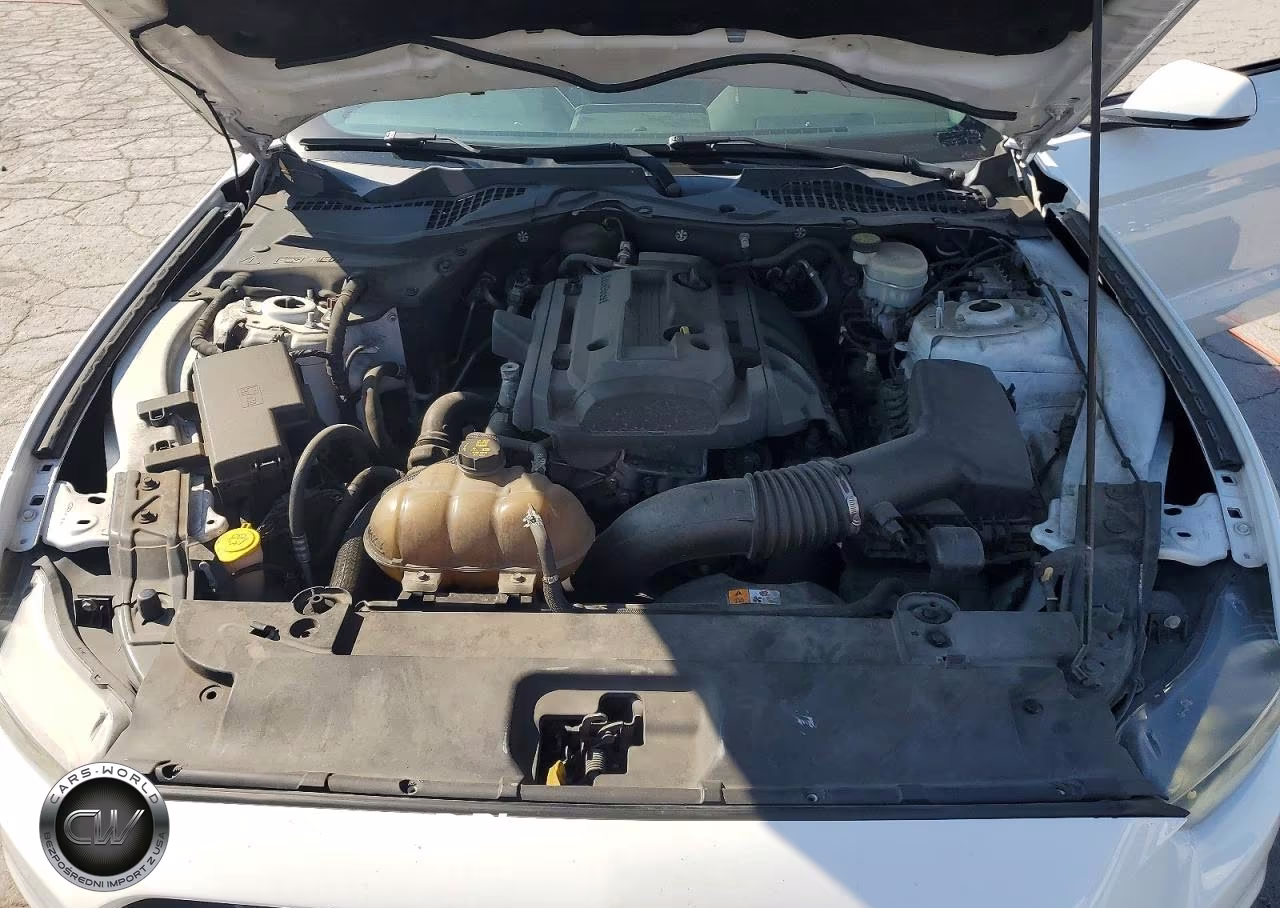 2015 Ford Mustang VIN:1FA6P8TH5F5310216 - 11