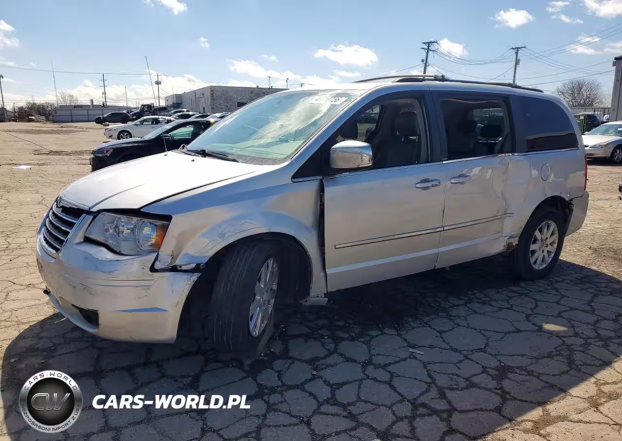 2010 Chrysler Town & Country Touring