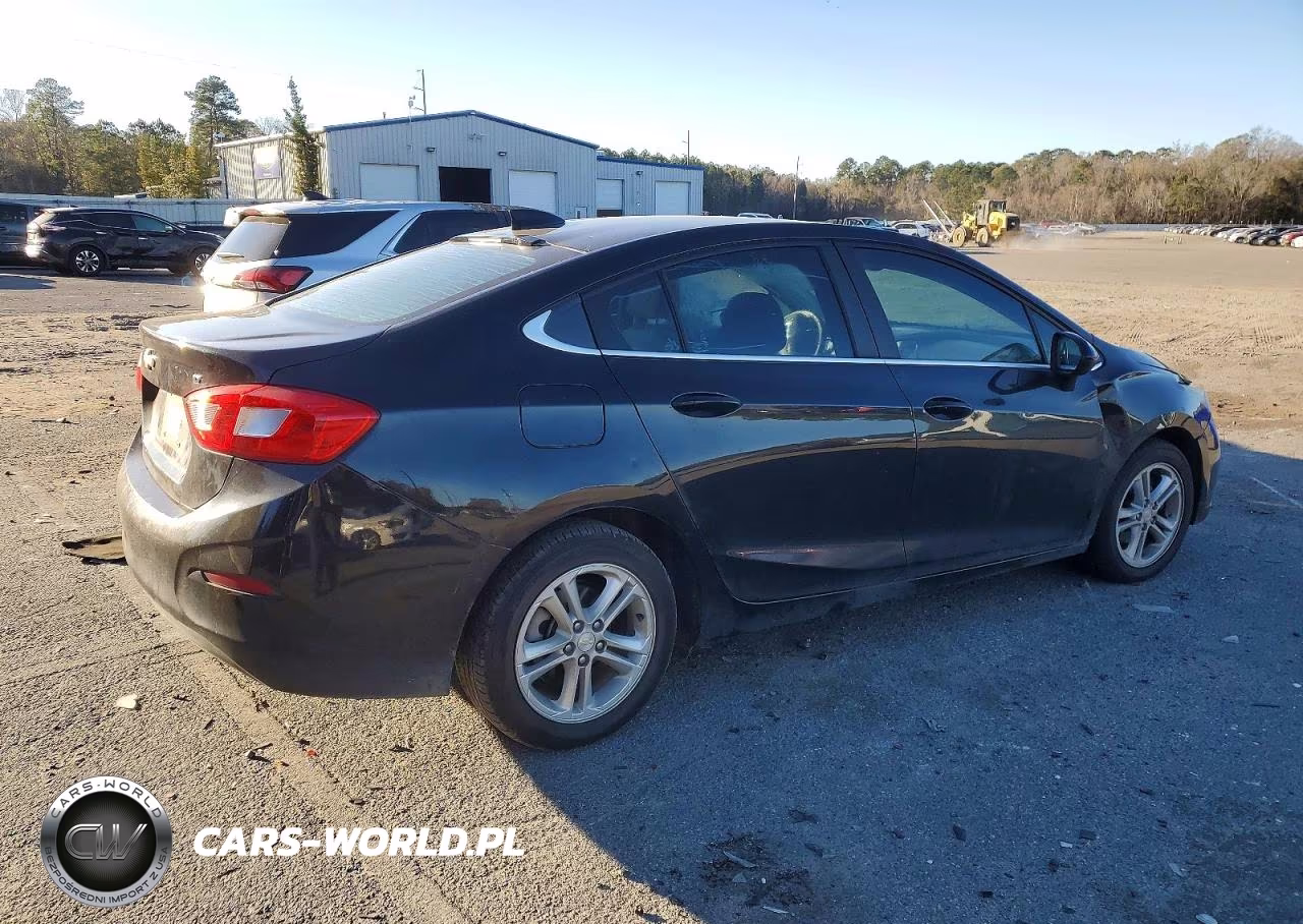 2017 Chevrolet Cruze Lt VIN:1G1BE5SM2H7234658 - 3