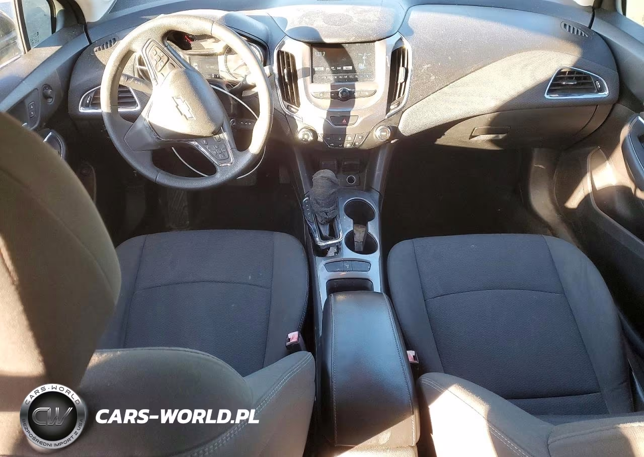 2017 Chevrolet Cruze Lt VIN:1G1BE5SM2H7234658 - 8