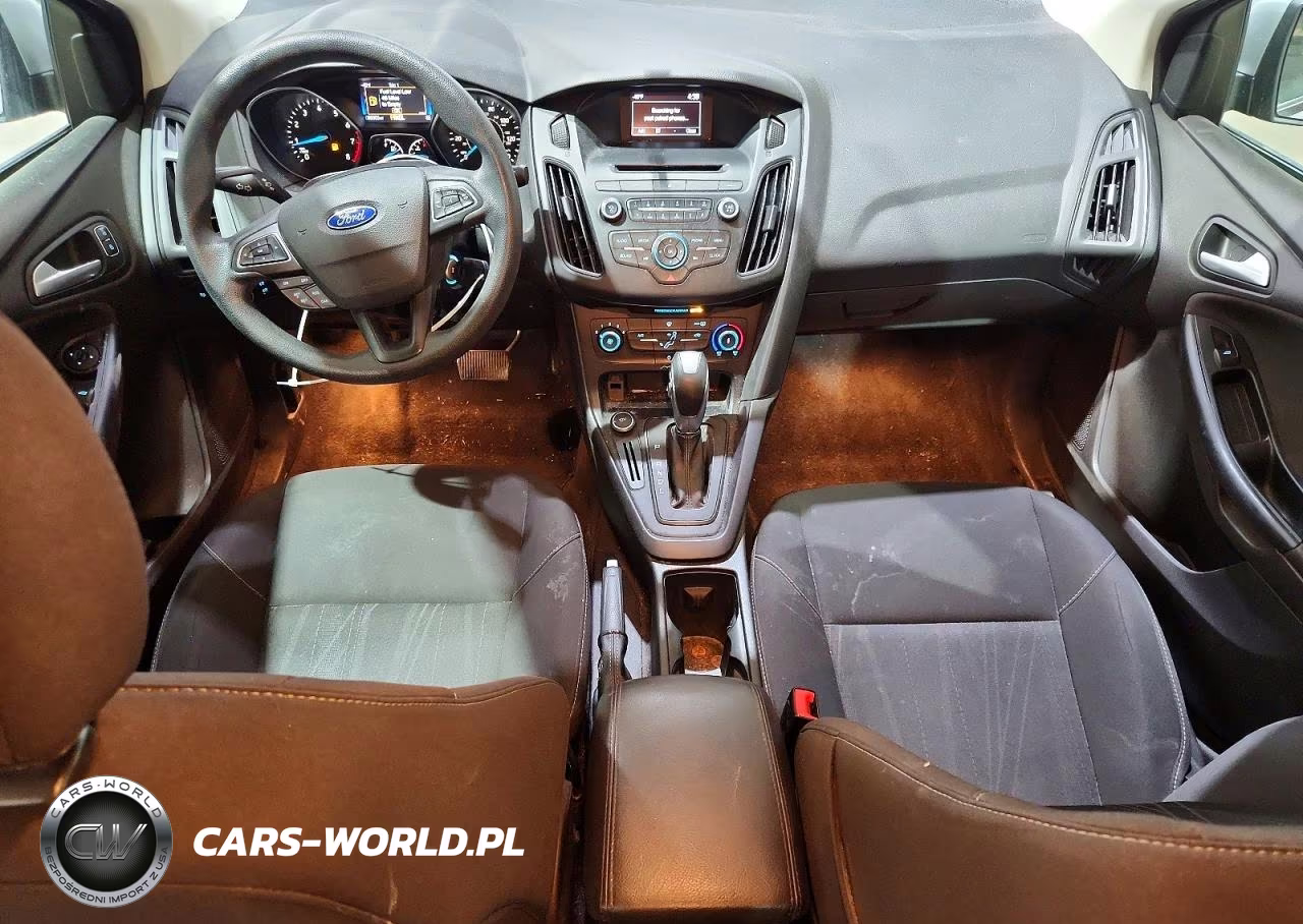 2016 Ford Focus VIN:1FADP3F20GL256404 - 8
