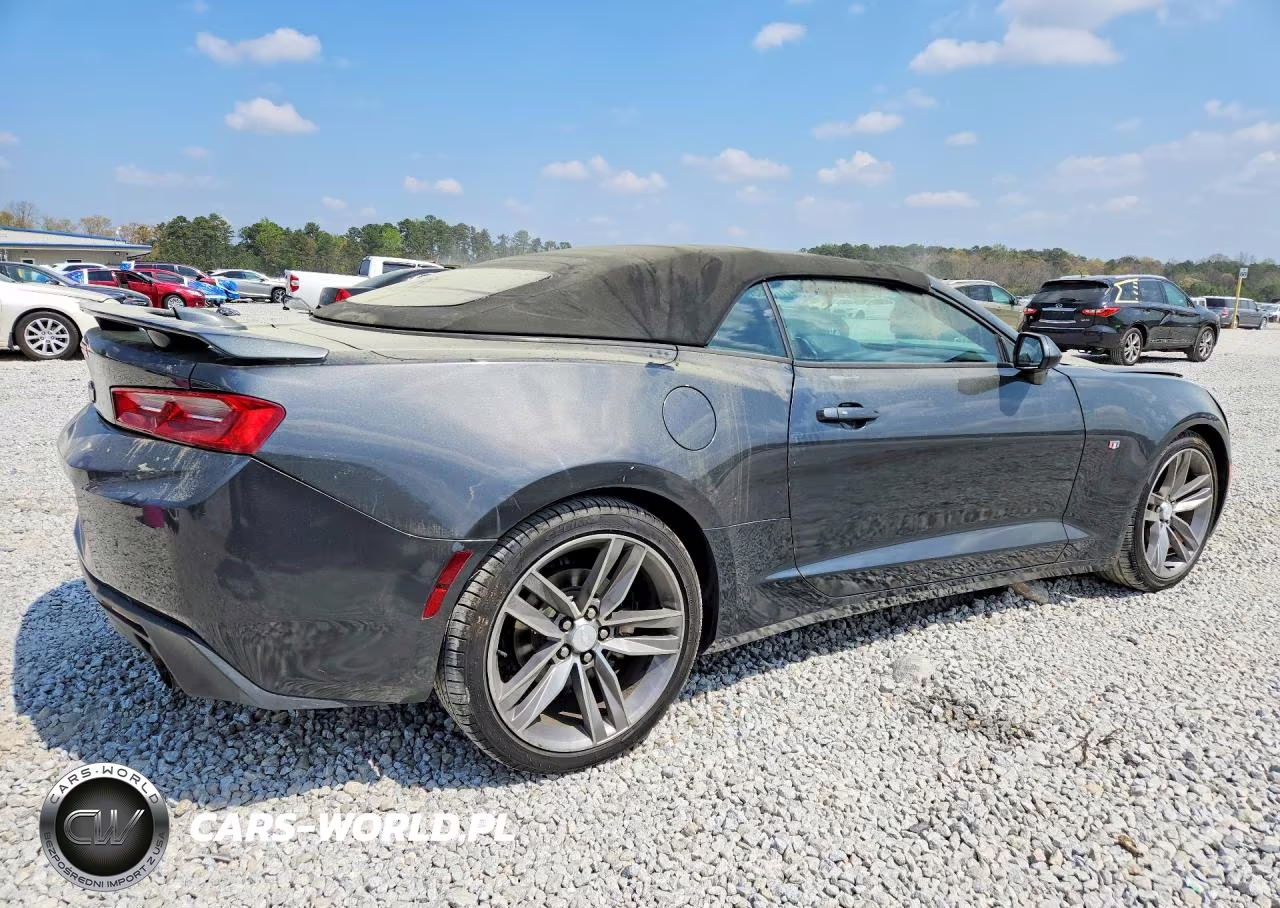2017 Chevrolet Camaro Lt VIN:1G1FB3DS0H0205047 - 3