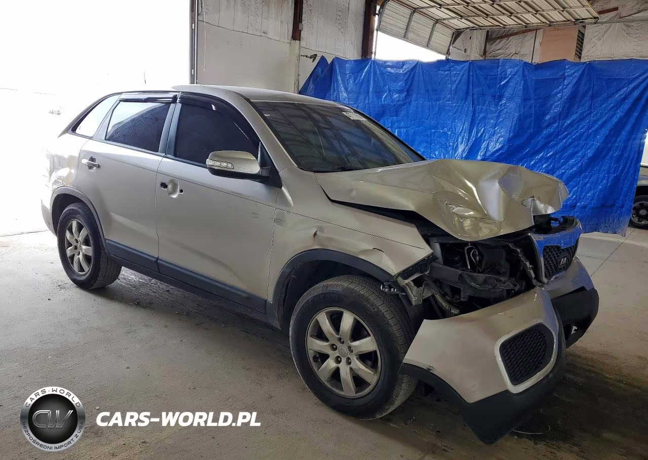 2013 Kia Sorento Lx VIN:5XYKT3A17DG314365 - 4