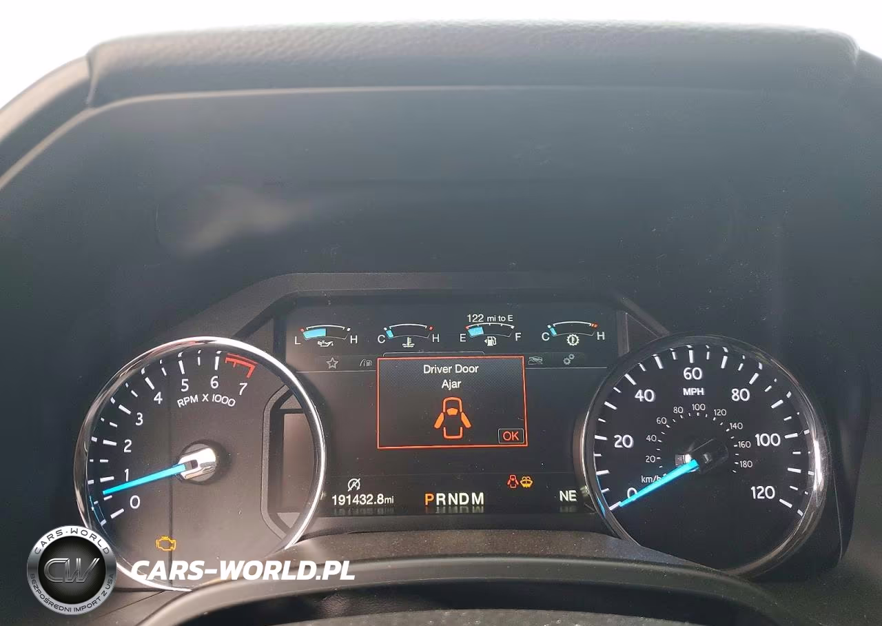 2018 Ford Expedition Limited VIN:1FMJU1KT7JEA25189 - 9