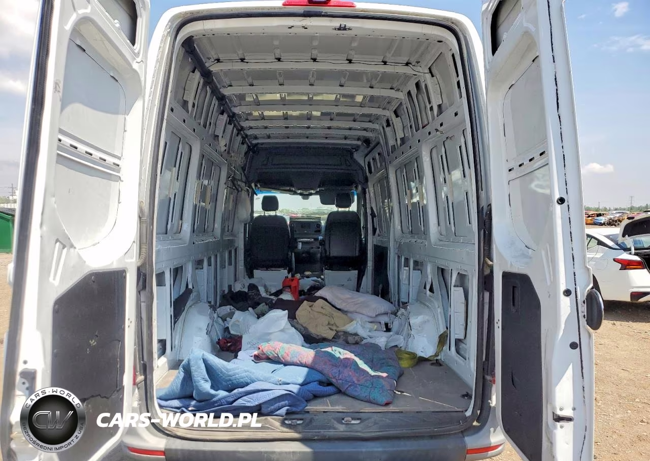 2022 Mercedes-Benz Sprinter 2500 VIN:W1Y4DCHYXNT091698 - 10