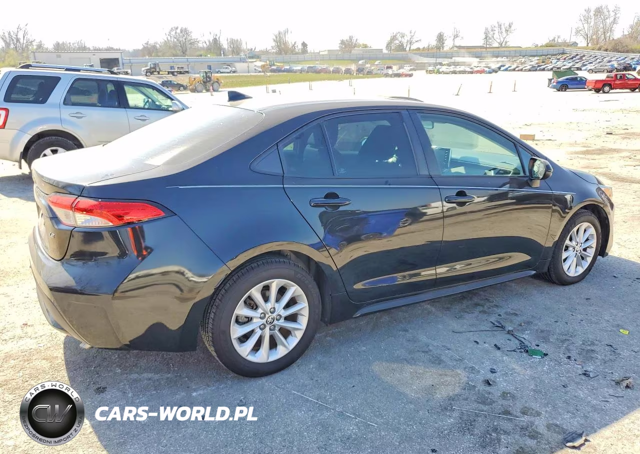 2020 Toyota Corolla Le VIN:5YFHPRAE1LP050686 - 3