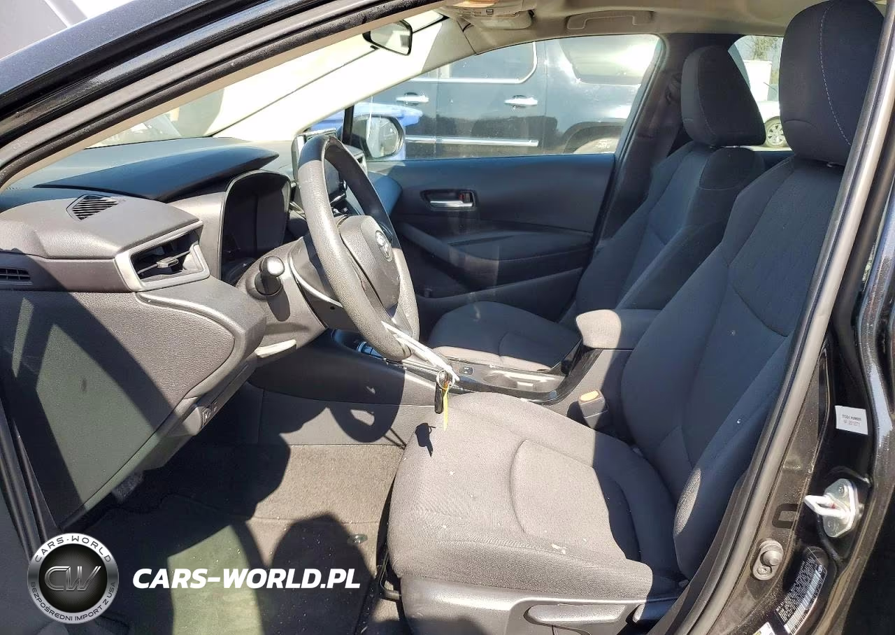 2020 Toyota Corolla Le VIN:5YFHPRAE1LP050686 - 7