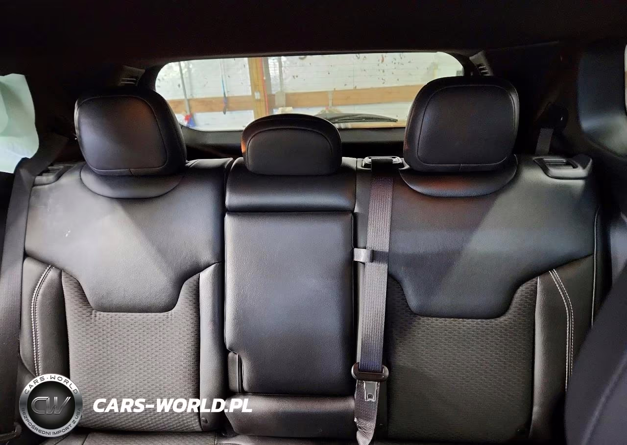 2023 Jeep Compass Latitude VIN:3C4NJDBN2PT516554 - 10