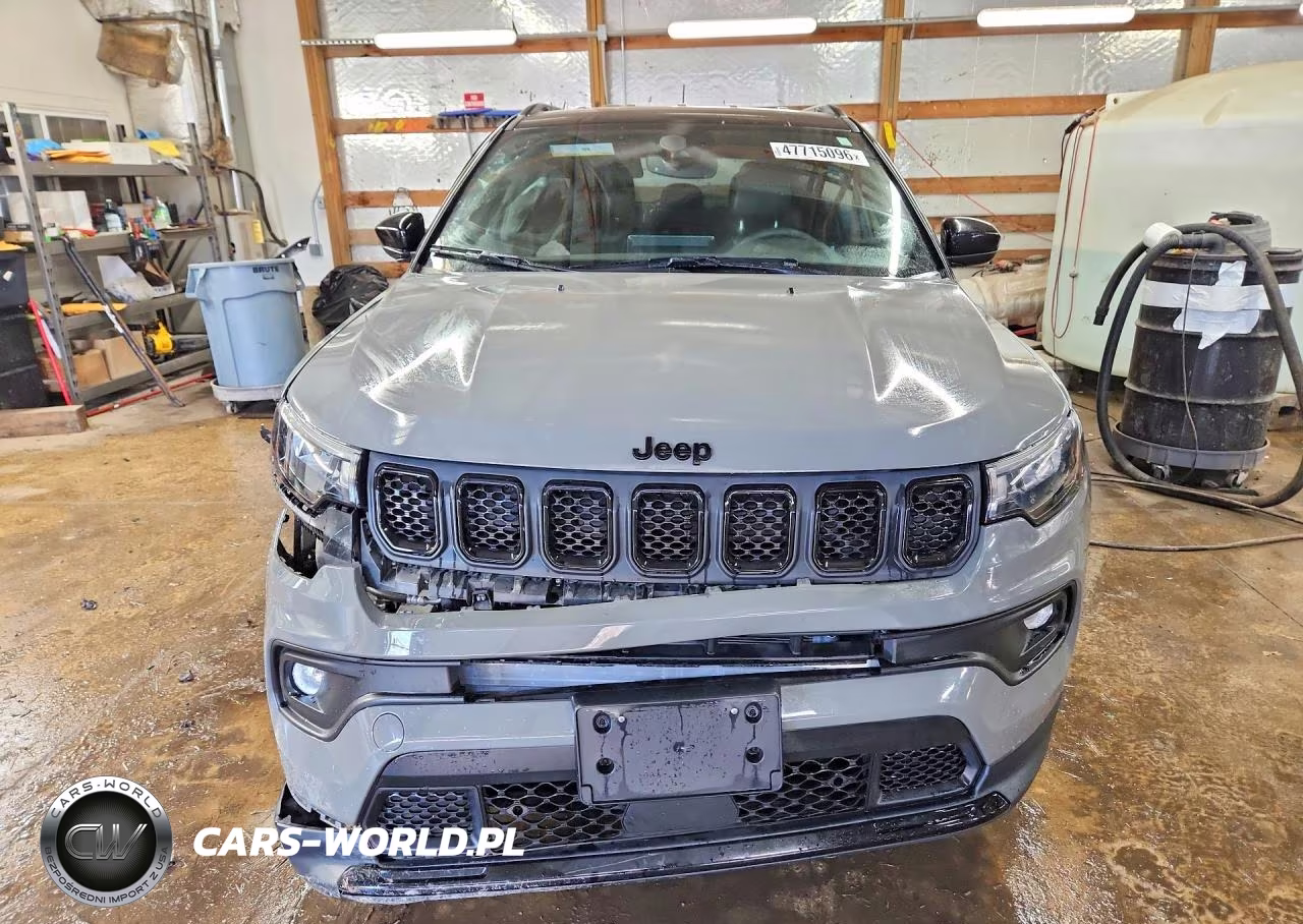 2023 Jeep Compass Latitude VIN:3C4NJDBN2PT516554 - 5