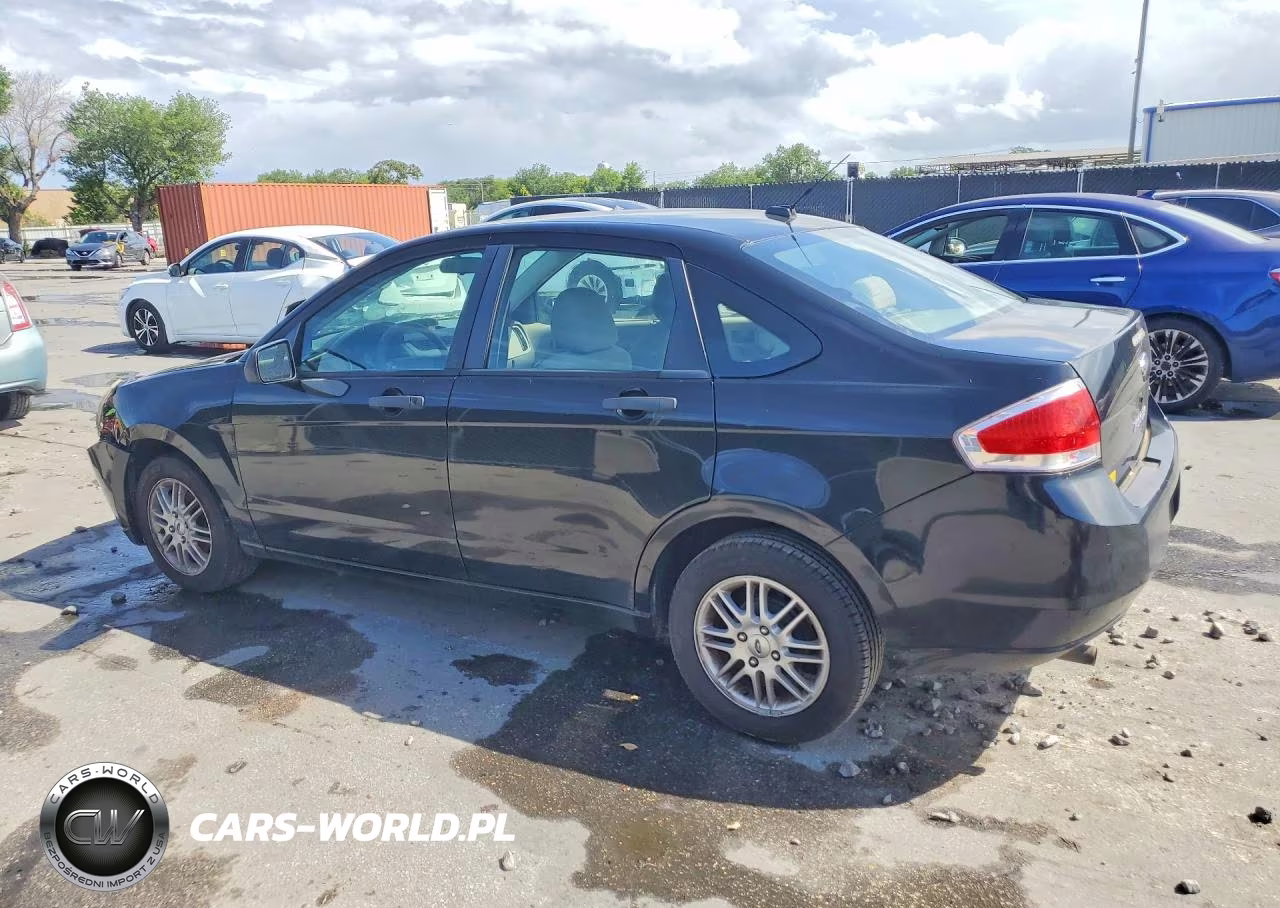 2009 Ford Focus Se VIN:1FAHP35N39W257660 - 2