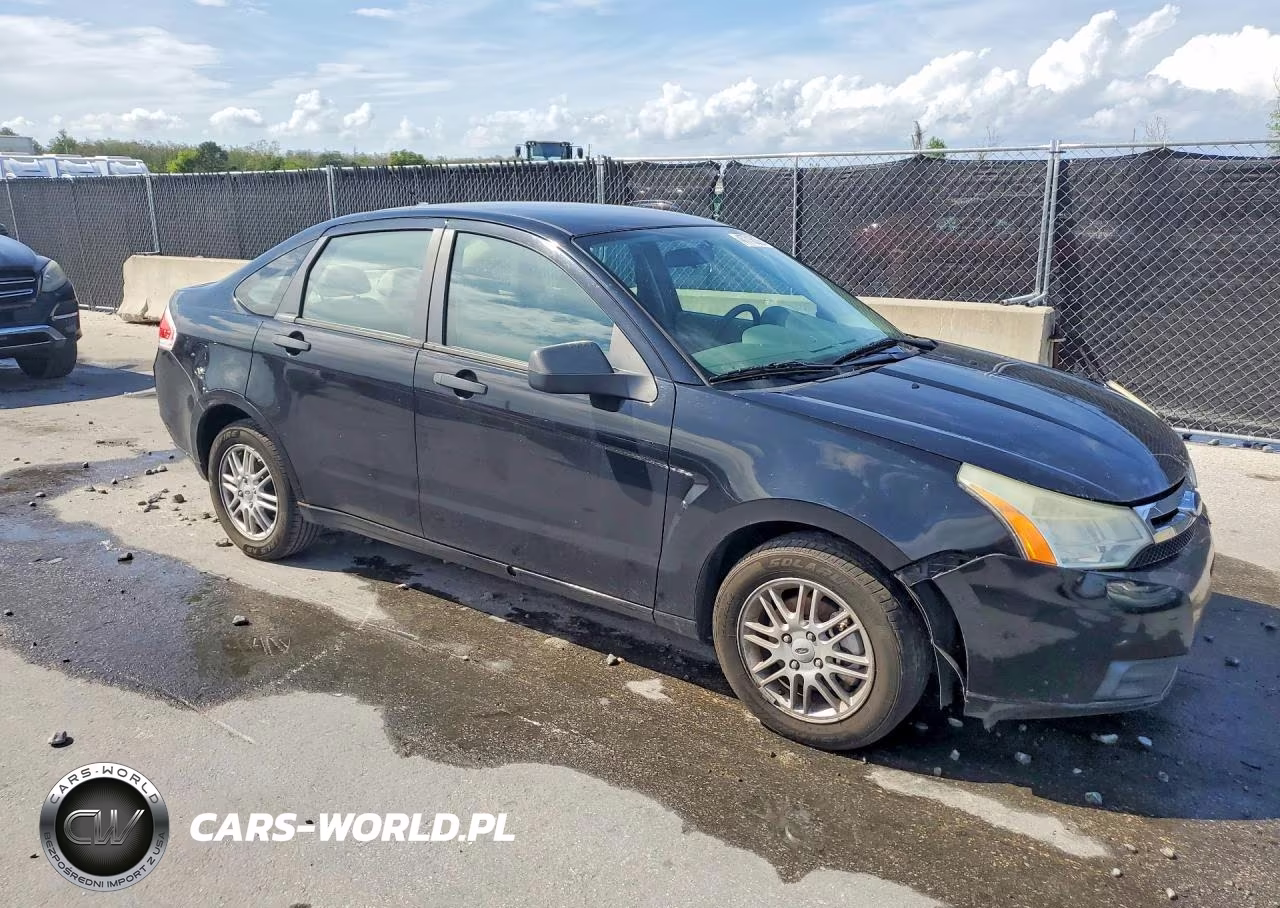 2009 Ford Focus Se VIN:1FAHP35N39W257660 - 4