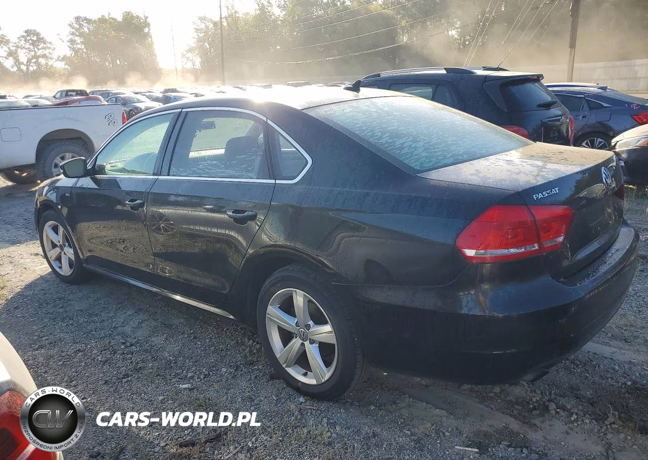 2015 Volkswagen Passat S VIN:1VWAS7A31FC119647 - 2