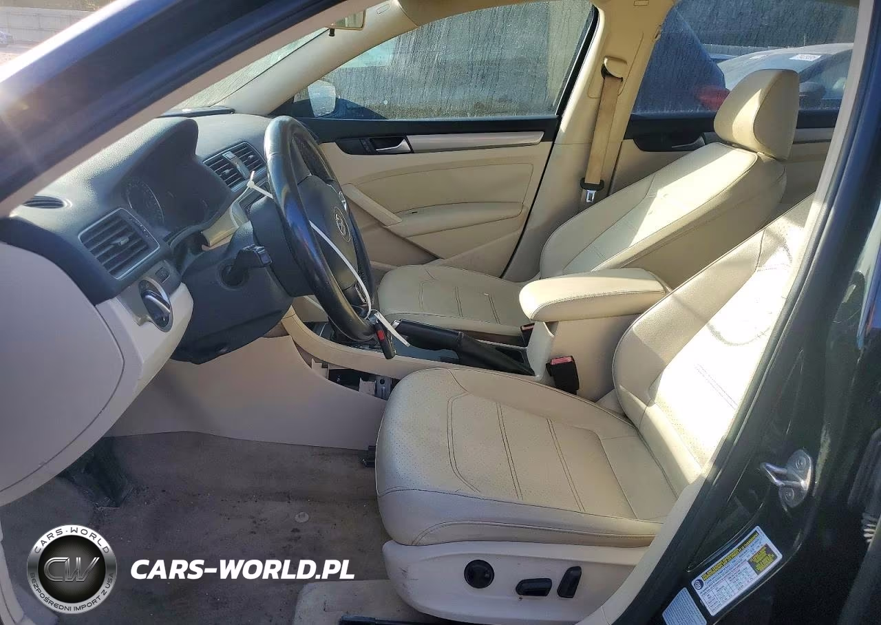 2015 Volkswagen Passat S VIN:1VWAS7A31FC119647 - 7