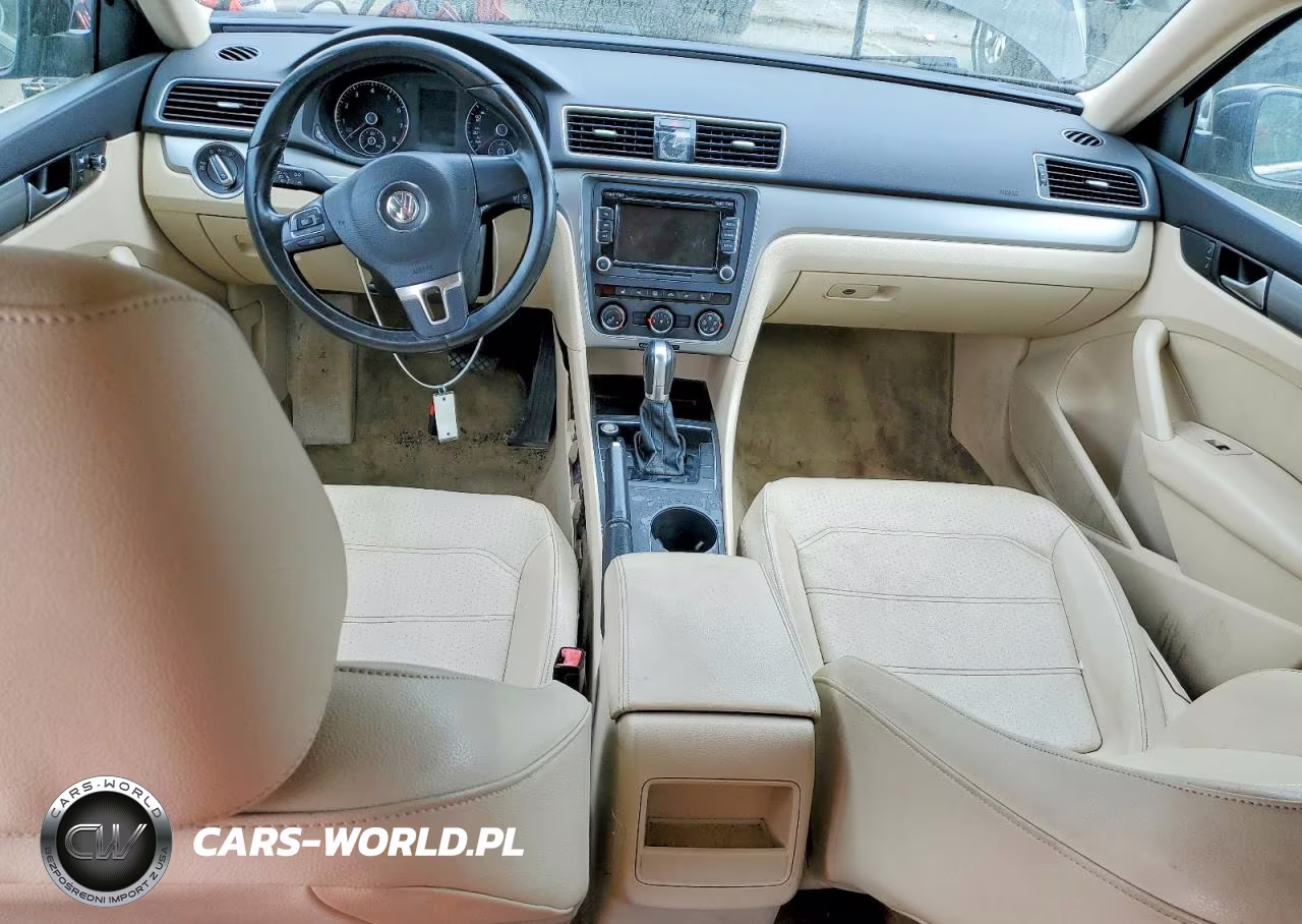 2015 Volkswagen Passat S VIN:1VWAS7A31FC119647 - 8