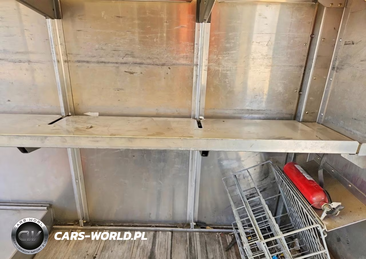 2021 Mercedes-Benz Sprinter 4500 VIN:W1X9D2356MN177627 - 11