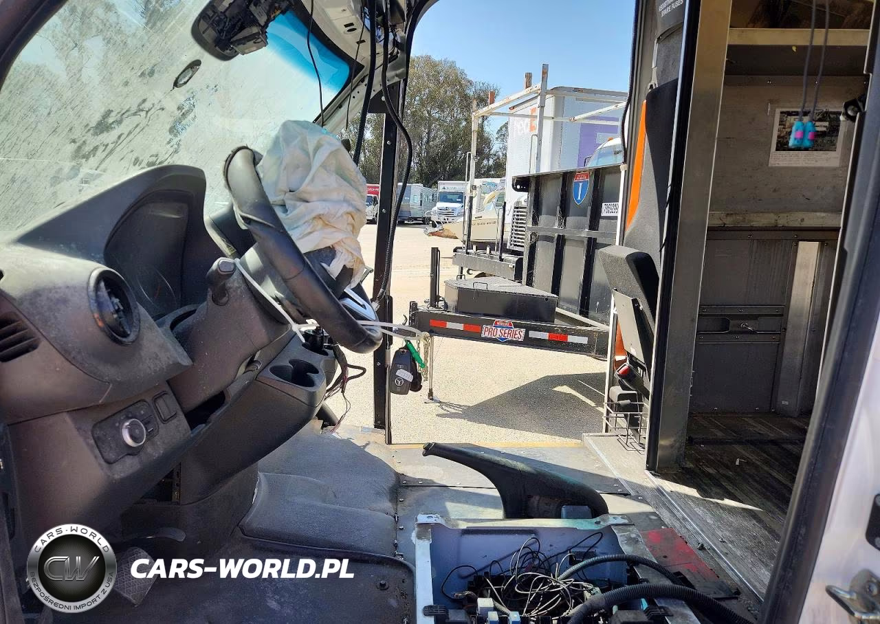 2021 Mercedes-Benz Sprinter 4500 VIN:W1X9D2356MN177627 - 7