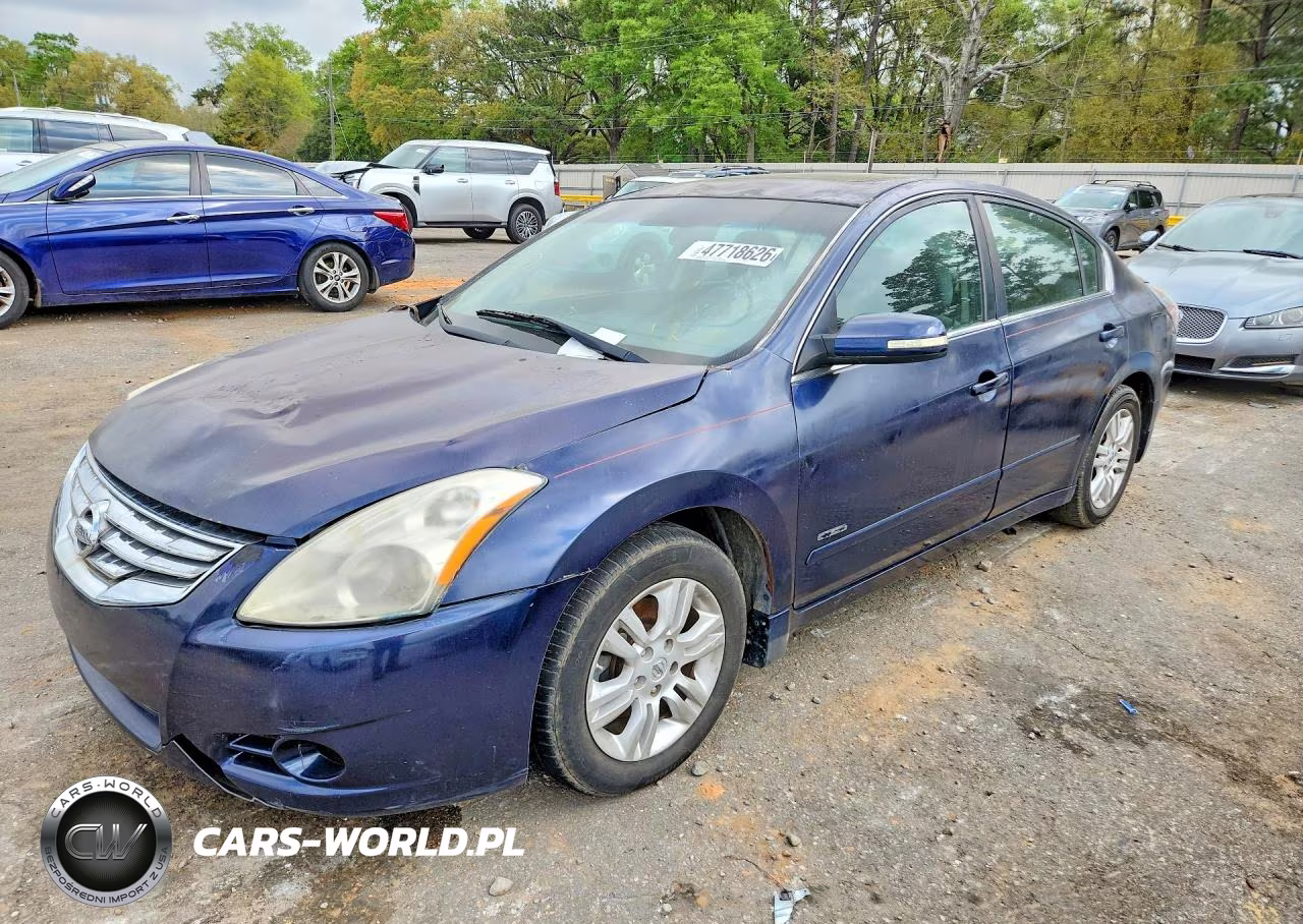 2010 Nissan Altima Base