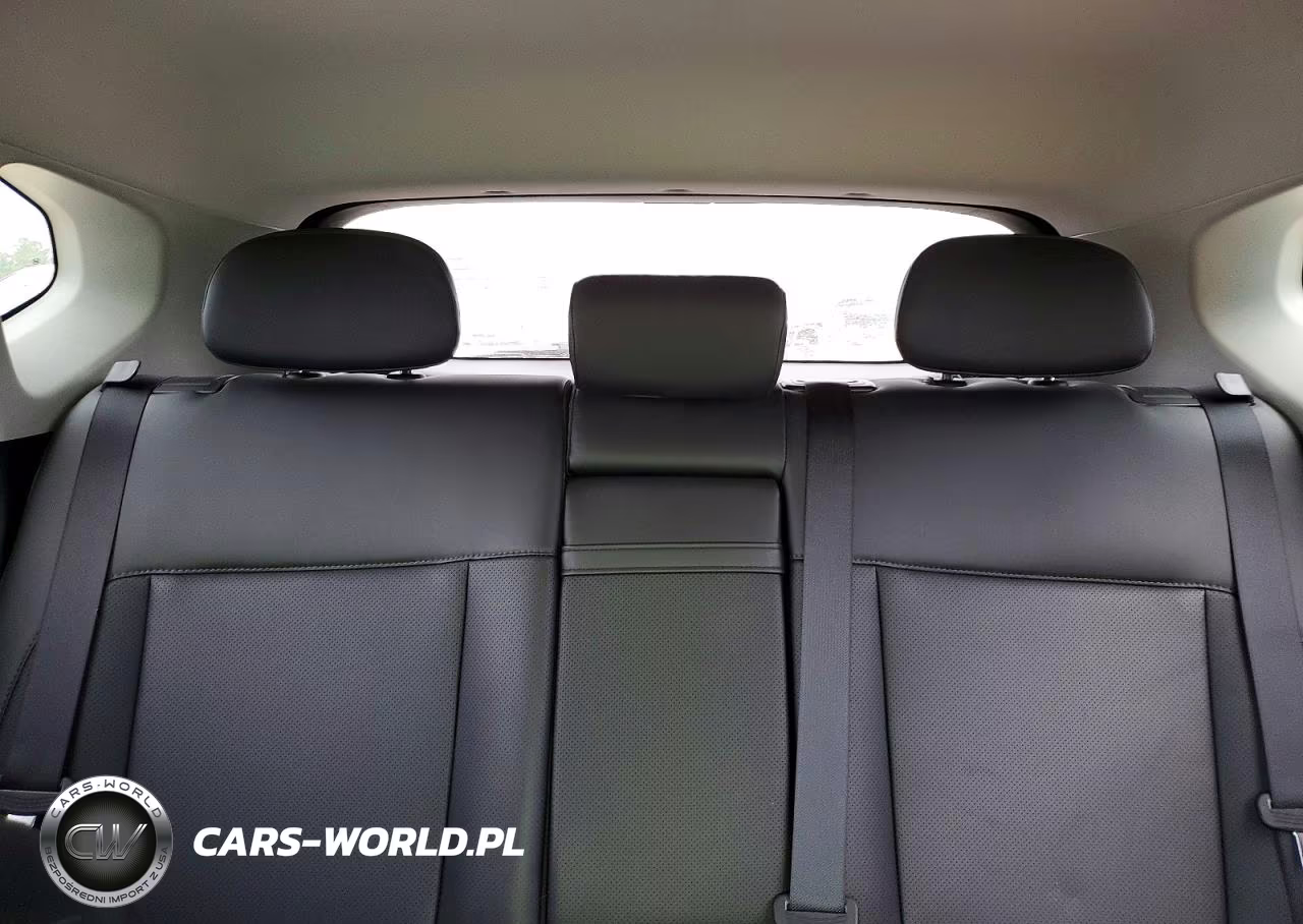 2024 Hyundai Kona Limited VIN:KM8HE3A3XRU157082 - 10