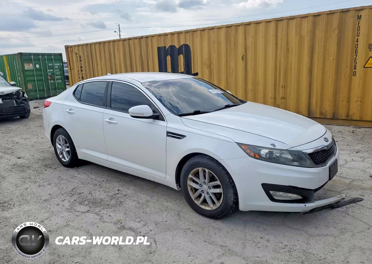 2012 Kia Optima Lx VIN:5XXGM4A79CG027142 - 4