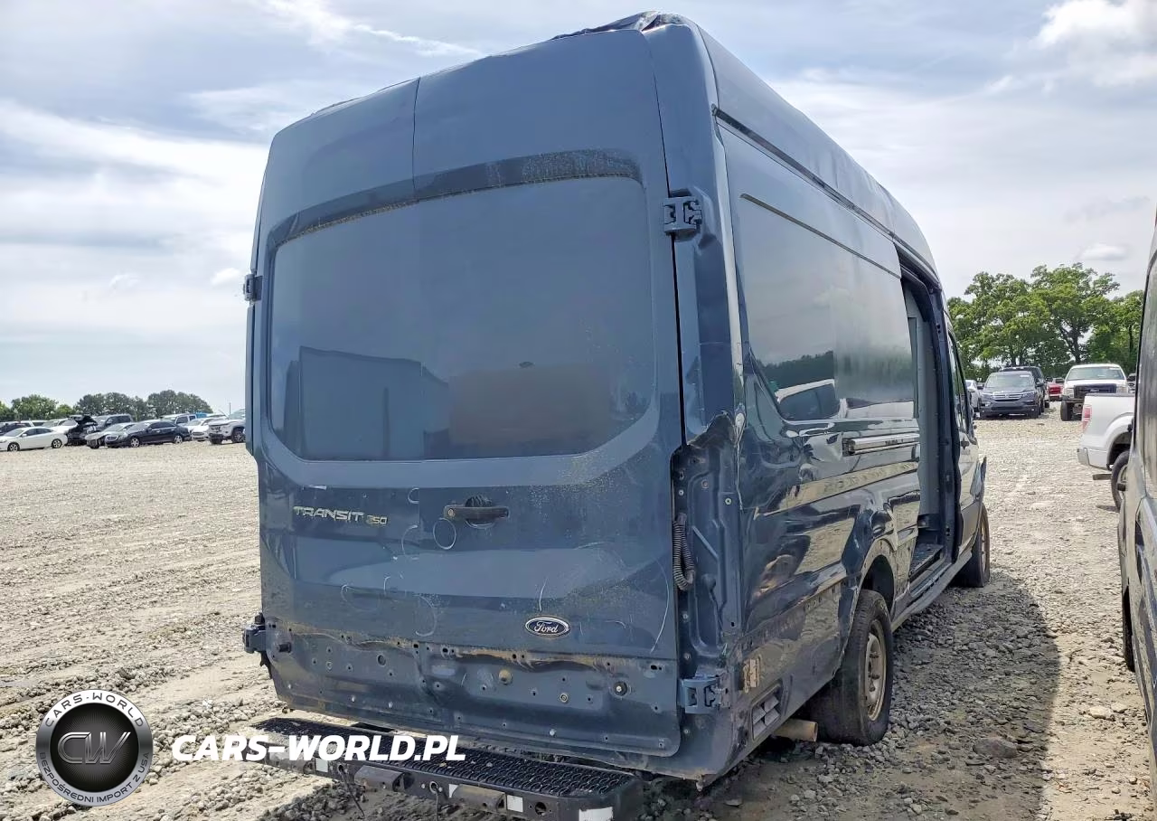 2020 Ford Transit 250 Delivery Van VIN:1FTBR3X80LKB27609 - 3