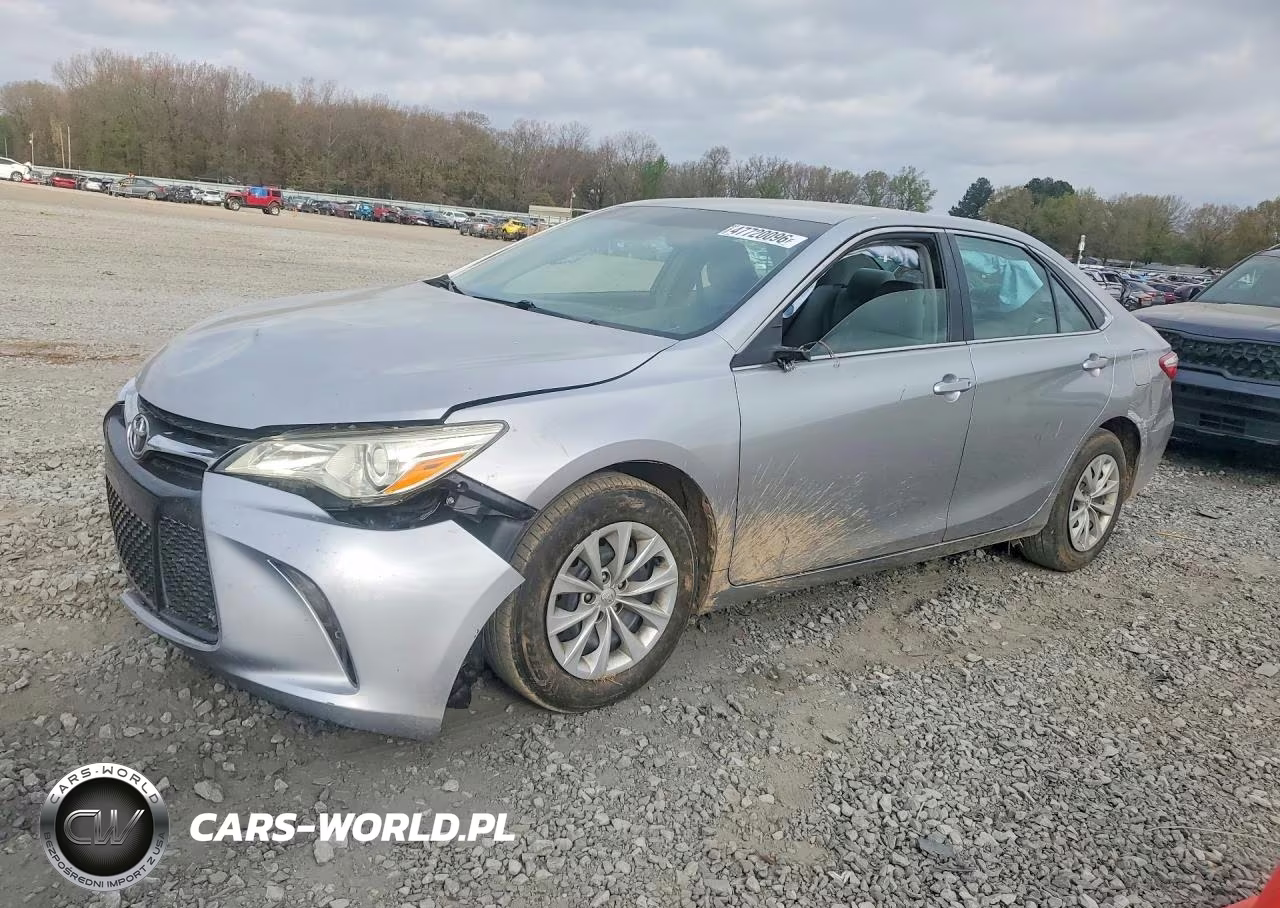 2015 Toyota Camry Le