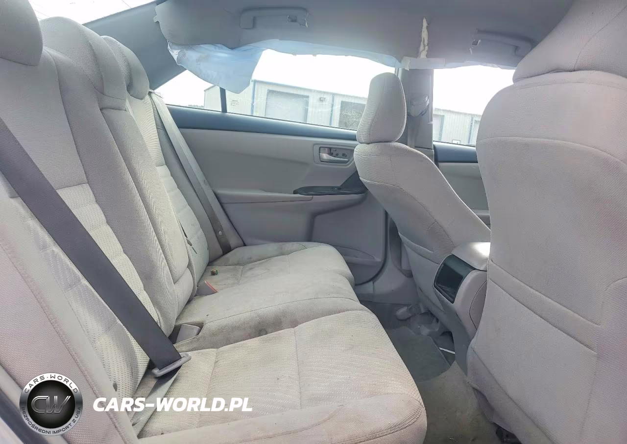 2015 Toyota Camry Le VIN:4T4BF1FK7FR469336 - 10