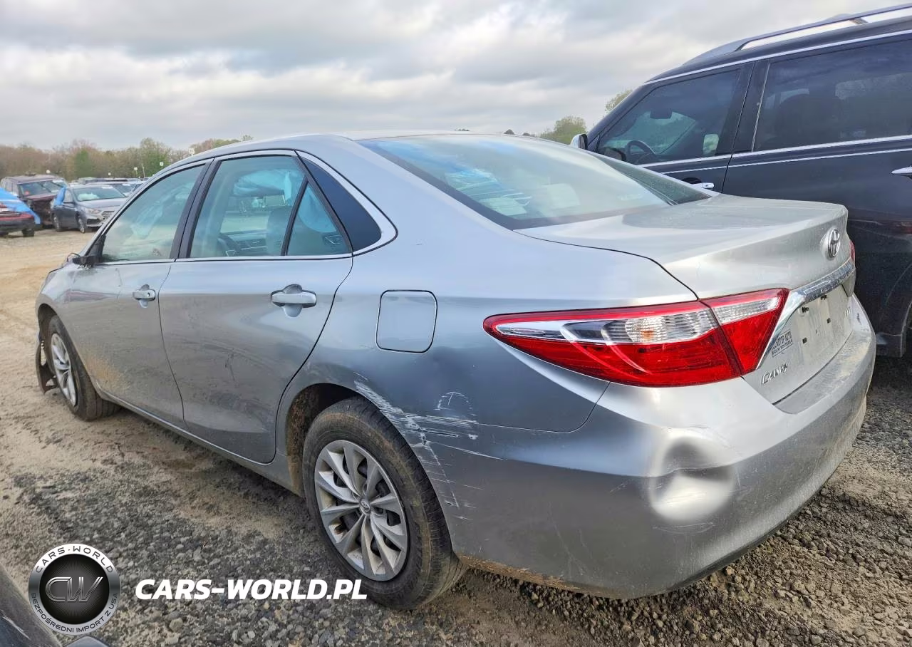 2015 Toyota Camry Le VIN:4T4BF1FK7FR469336 - 2