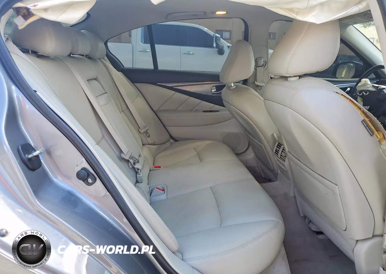 2017 Infiniti Q50 2.0T Premium VIN:JN1CV7AP2HM640155 - 10
