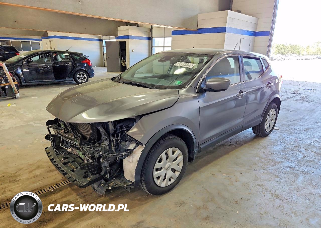 2020 Nissan Rogue Sport S
