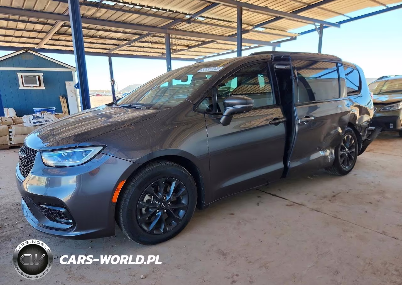 2021 Chrysler Pacifica Touring L