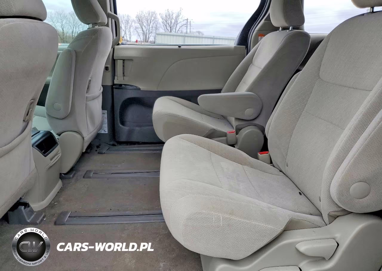 2016 Toyota Sienna Le 7-Passenger VIN:5TDJK3DC6GS143577 - 11